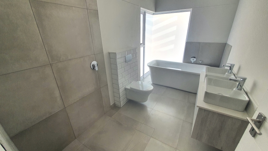 3 Bedroom Property for Sale in Shelley Point Western Cape